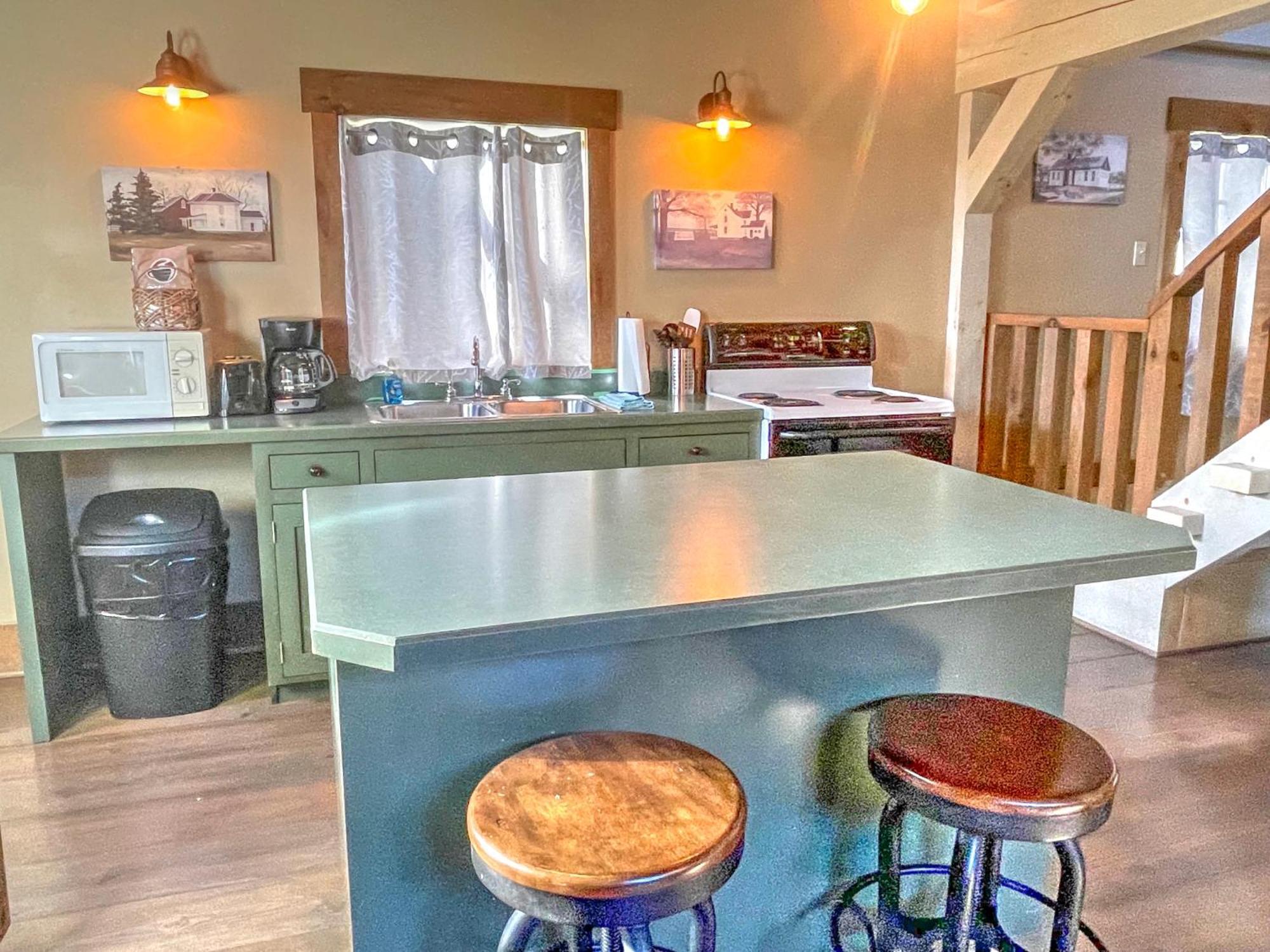 Premier Cottages By Amish Country Lodging Berlin Eksteriør bilde